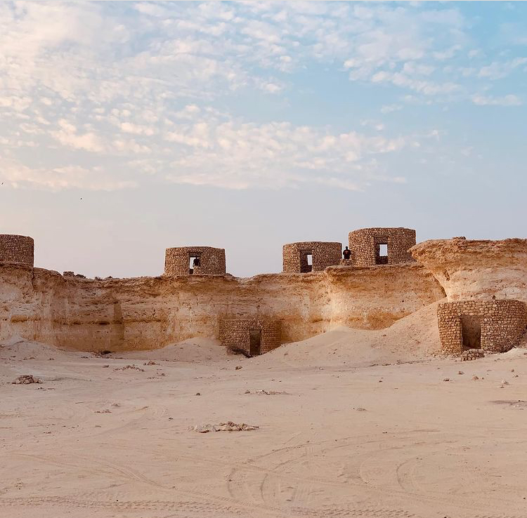 North & West Qatar Full Day Tour